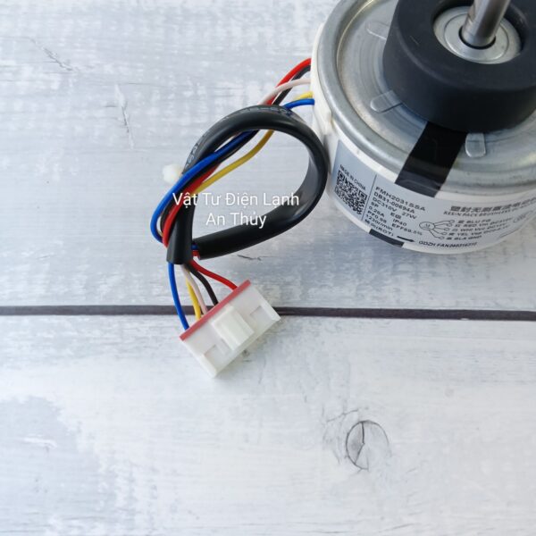 Motor Quạt Dàn Lạnh SAMSUNG INVER Trục Dài 5cm 5 Dây DC 310V 27W Mẫu Nhỏ