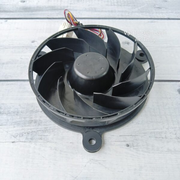 Quạt Tủ Lạnh AQUA Tròn 12V 4 Dây Kích Thước 15cm Mẫu Lớn (SIZE BY SIZE HÃNG NIDEC)