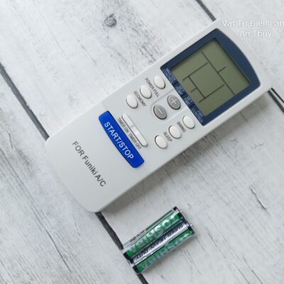 Remote Máy Lạnh FUNIKI Nút Nguồn Xanh - Tặng Kèm Pin Hàng Hãng
