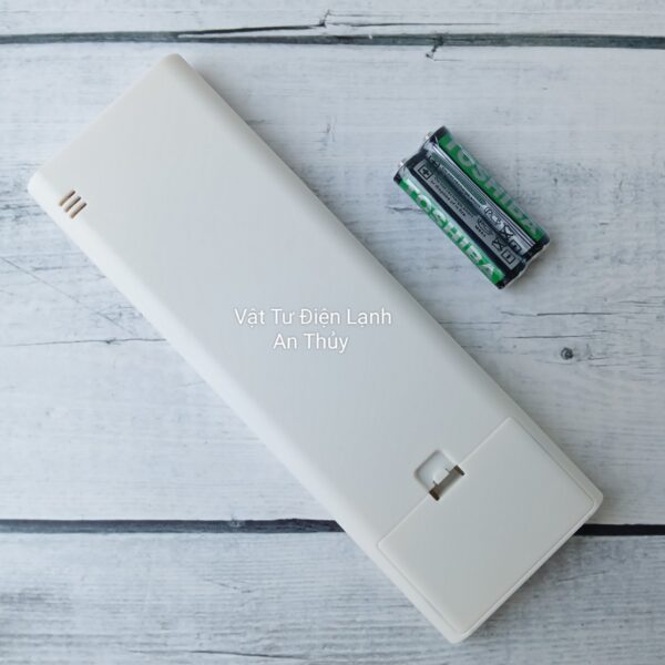 Remote Máy Lạnh CASPER AC Dài Mặt Trắng - Tặng Kèm Pin Hàng Hãng