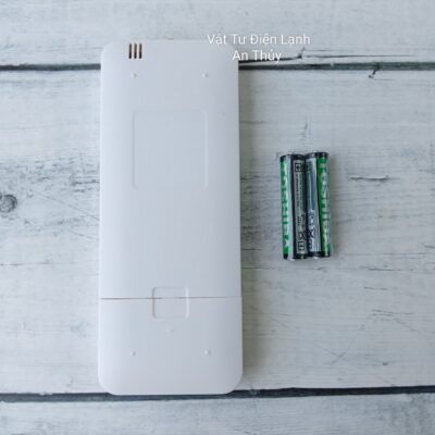 Remote Máy Lạnh SUMIKURA AC Nút Nguồn Vàng - Tặng Kèm Pin Hàng Hãng