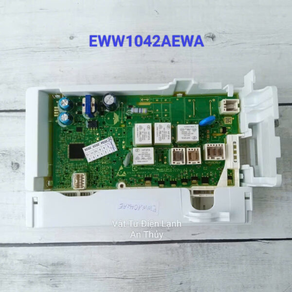 Bo mạch nguồn máy giặt ELECTROLUX EWW1042AEWA