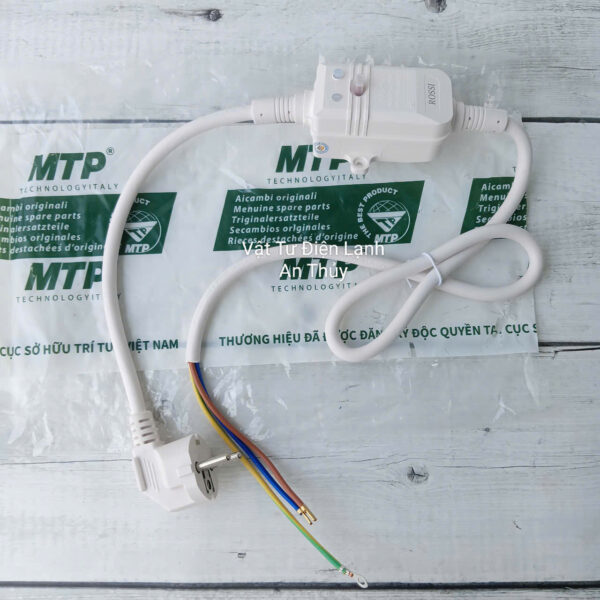 Dây chống giật bình nóng lạnh lõi đồng dài 114cm HÃNG MTP