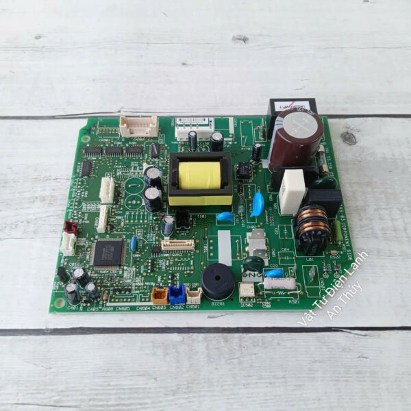 Bo mạch dàn lạnh máy lạnh Toshiba mã 18G2KCVP-T