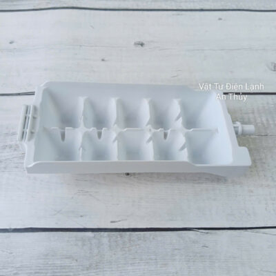 Hộp nhựa làm đá tủ lạnh SAMSUNG kích thước 7.5cm x 19.5cm