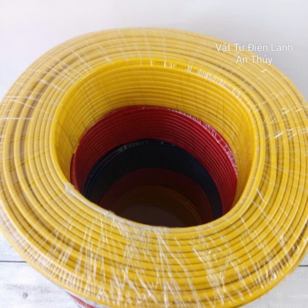 Dây điện đôi mềm Daphaco 2 x 1.5 cuộn dài 100 mét