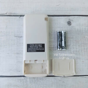 Remote máy lạnh MIDEA nút nguồn cam temp tặng kèm pin