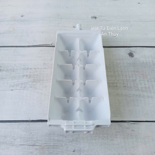 Hộp nhựa làm đá tủ lạnh SAMSUNG kích thước 7.5cm x 19.5cm