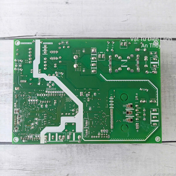 Bo mạch tủ lạnh Aqua Model: IU346BN