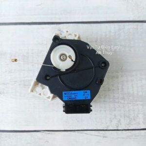 Xả máy giặt Toshiba 2 chân 220V kéo cáp đen trắng hàng tốt V0203D GY