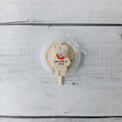 Phao máy giặt Aqua 2 chân đường kích 5.7cm