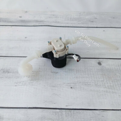 Bơm nước tủ lạnh Toshiba 12V 2 dây