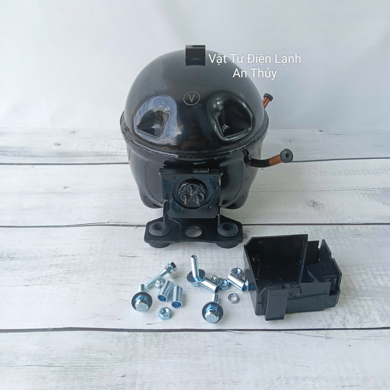 Block tủ lạnh Hitachi WL16H10DAN - Gas R600A Block tủ lạnh Hitachi WL16H10DAN - Gas R600A