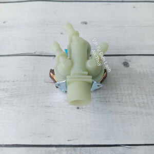 Van cấp nước máy giặt Electrolux 3 cổng 220V chân chéo (Zắc Cắm To)