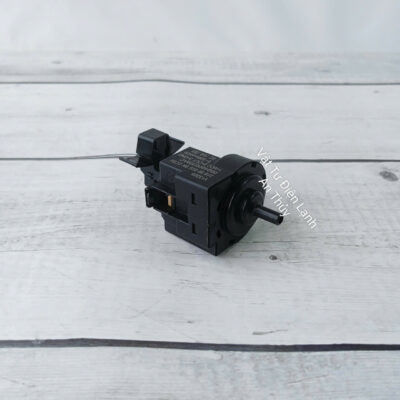 Phao máy giặt Aqua cửa ngang màu đen (V13305)