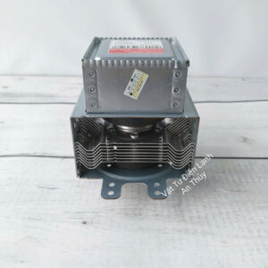 Đèn lò vi sóng chân rời - cùng hướng rắc cắm và hướng sóng ( 7 sóng ) 220V ( 623 )