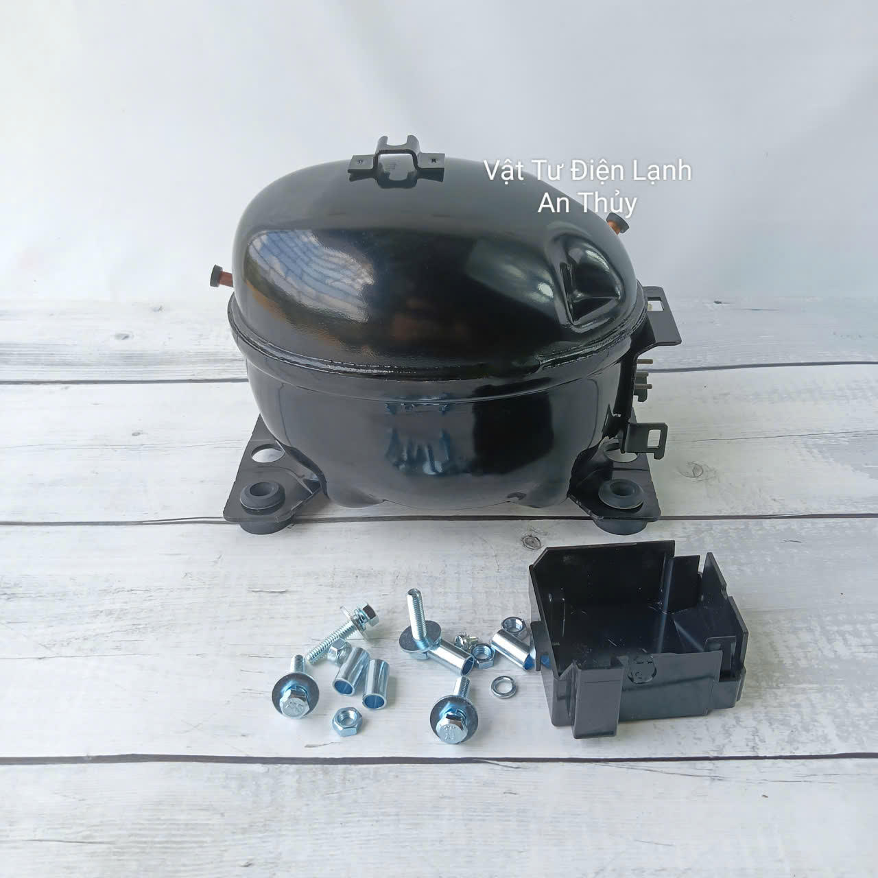 Block tủ lạnh Hitachi WL16H10DAN - Gas R600A Block tủ lạnh Hitachi WL16H10DAN - Gas R600A