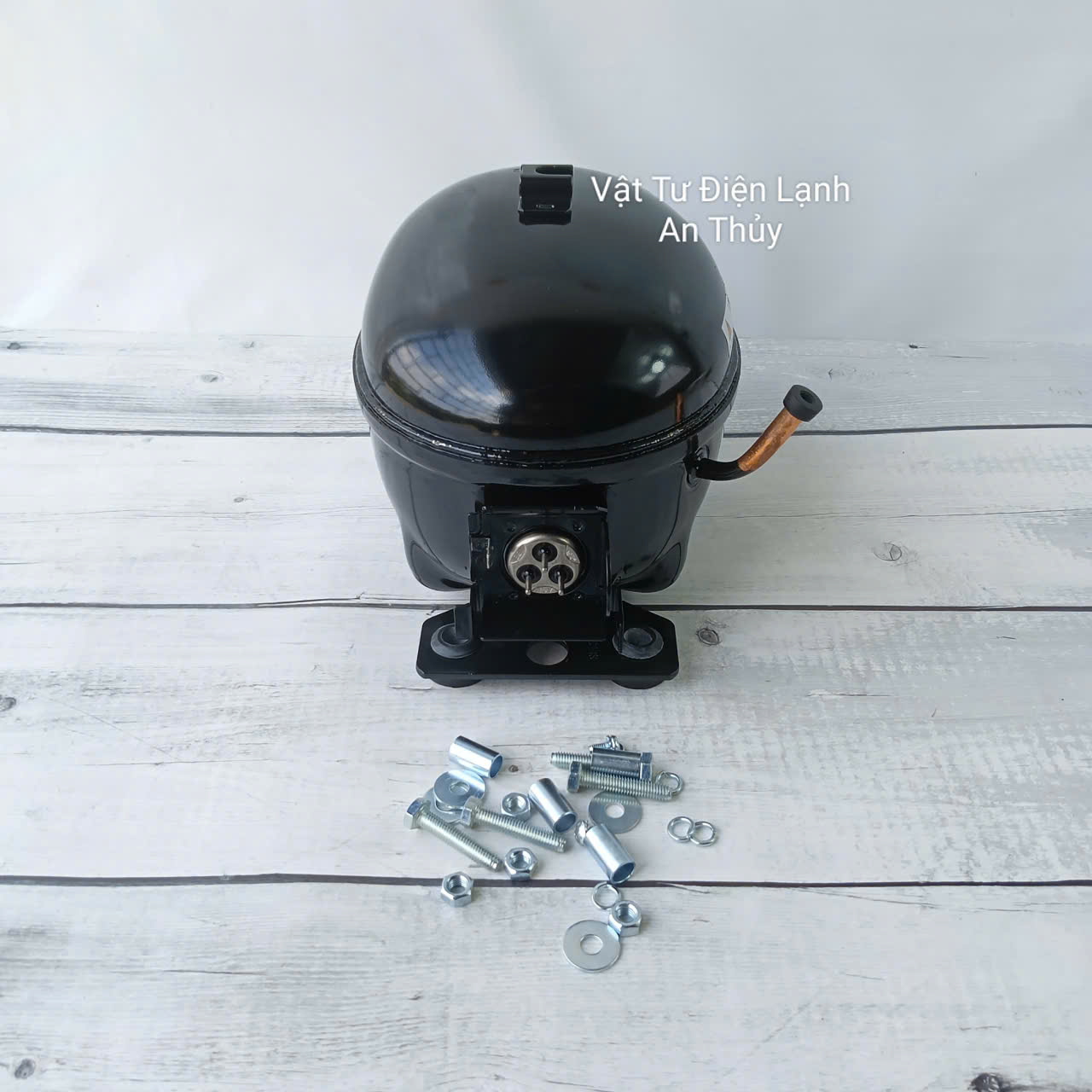 Block tủ lạnh VTB1113Y - Gas R600A Block tủ lạnh VTB1113Y - Gas R600A