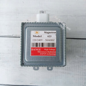 Đèn lò vi sóng chân rời - cùng hướng rắc cắm và hướng sóng ( 7 sóng ) 220V ( 623 )