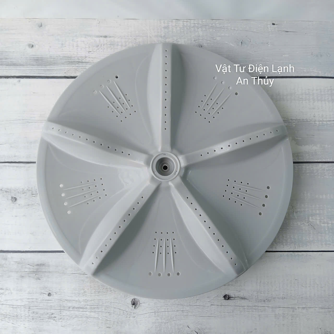 Mâm máy giặt SANYO kích thước 37.5cm màu xám Model: JN-83663-C Mâm máy giặt SANYO kích thước 37.5cm màu xám Model: JN-83663-C