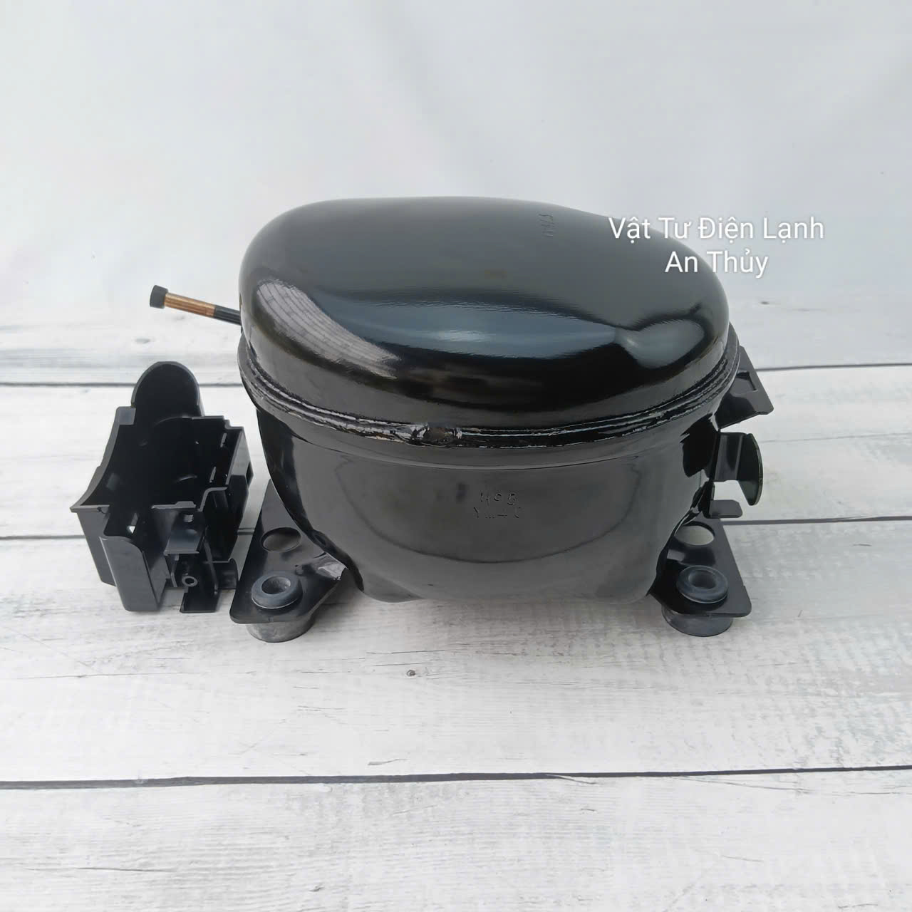 Block tủ lạnh Hitachi WL 14H92DPGE - Gas R600A Block tủ lạnh Hitachi WL 14H92DPGE - Gas R600A