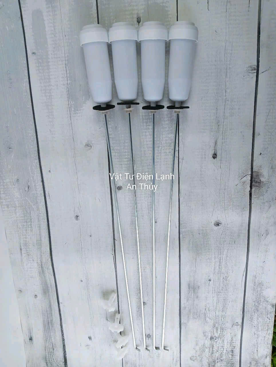 Ty treo lồng máy giặt SANYO từ 14kg đến 16kg dài 67cm Ty treo lồng máy giặt SANYO từ 14kg đến 16kg dài 67cm